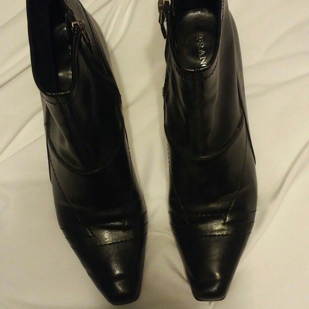 Black boots